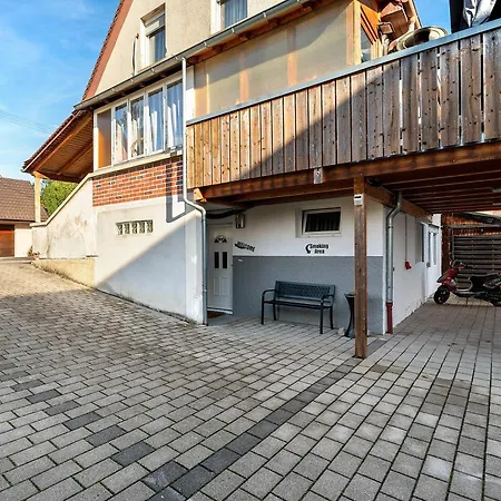 Ferienwohnung Knittlingen Διαμέρισμα *